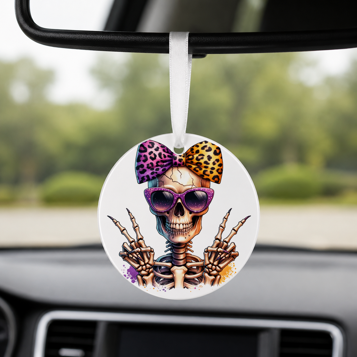 Hipster Skull - Leopard Bow Heart Glasses - Round Car Charm in white