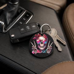Hipster Skull - Red Bandana Peace Sign - Keychain in black