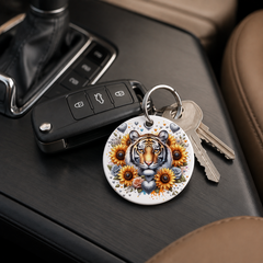 Lion With Sunflowers - White - Keychain in white
